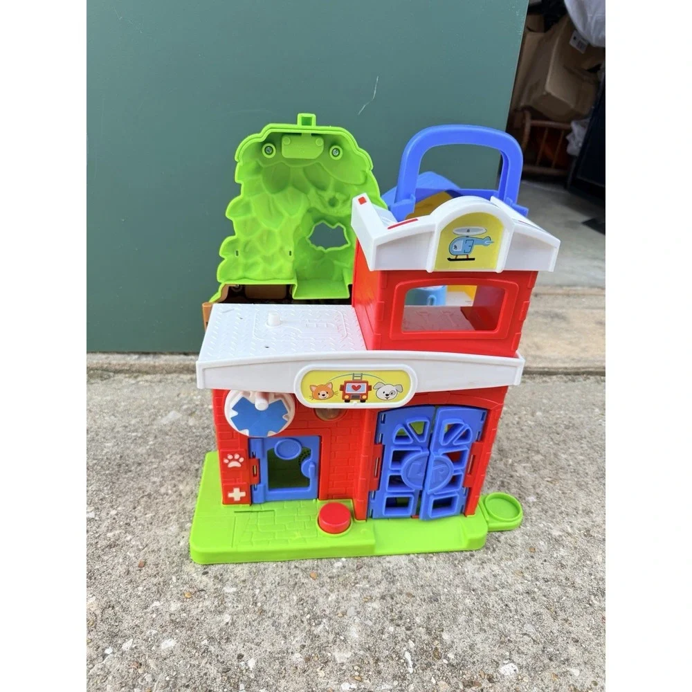 Little People Animal Resuce Adoption Center Vet Hospital Playset by Fisher Price